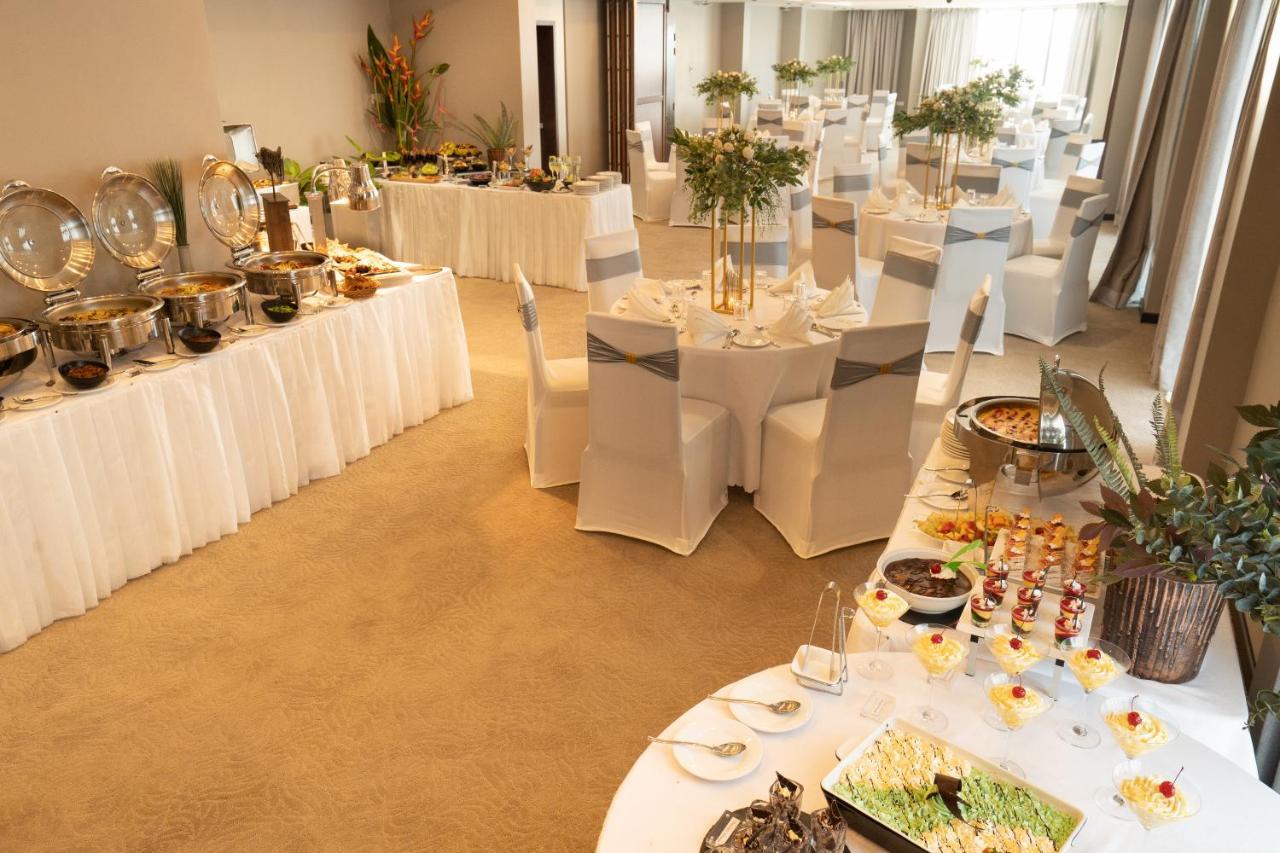Maradha Colombo Hotel ภายนอก รูปภาพ